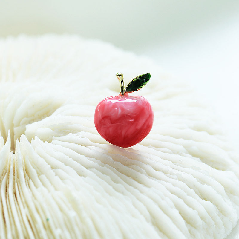 2025 Korean version of summer waist closing artifact enamel dripping pin cute fruit breast pin buckle wholesale peach anti-light buckle