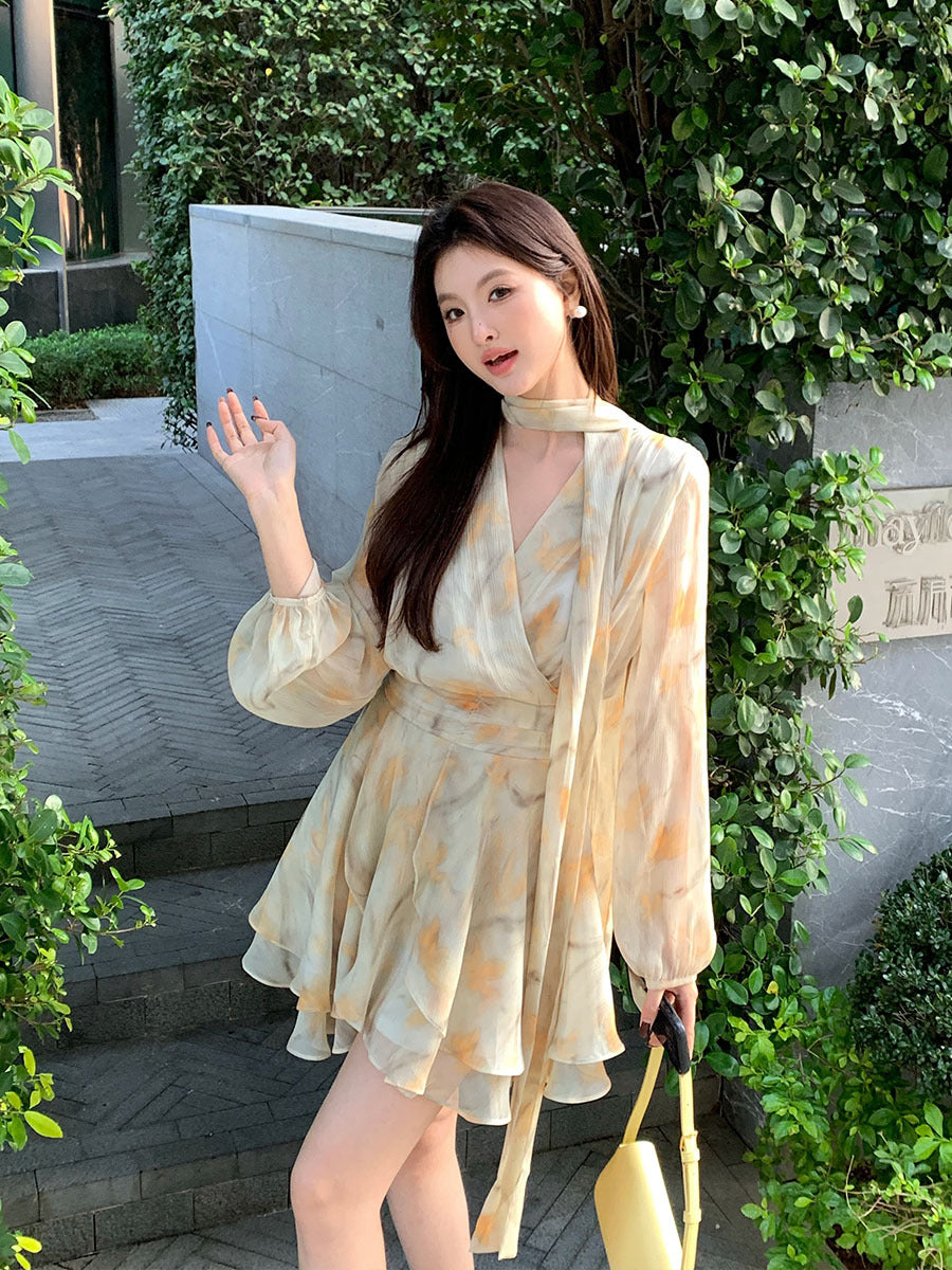2025 Spring New Printed Retro High Waist Long Sleeve Skinny Dress Short Skirt 88237