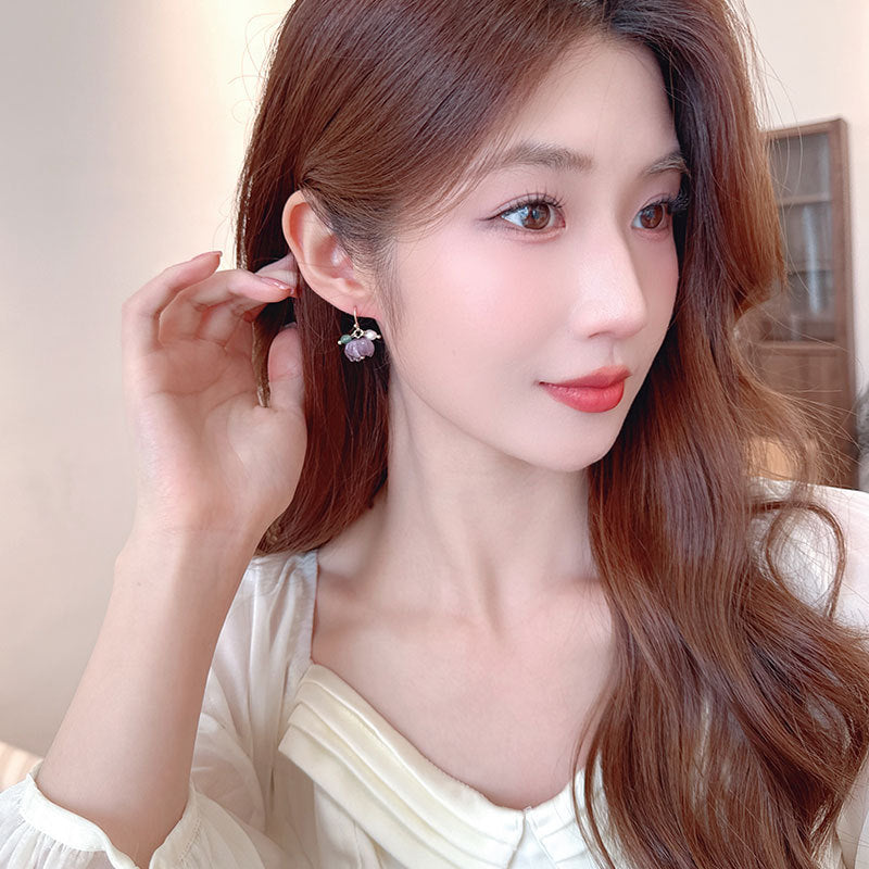 2025 Purple flower earrings pearl earrings women's popular new Popular style light luxury stud earrings niche design high-end earrings
