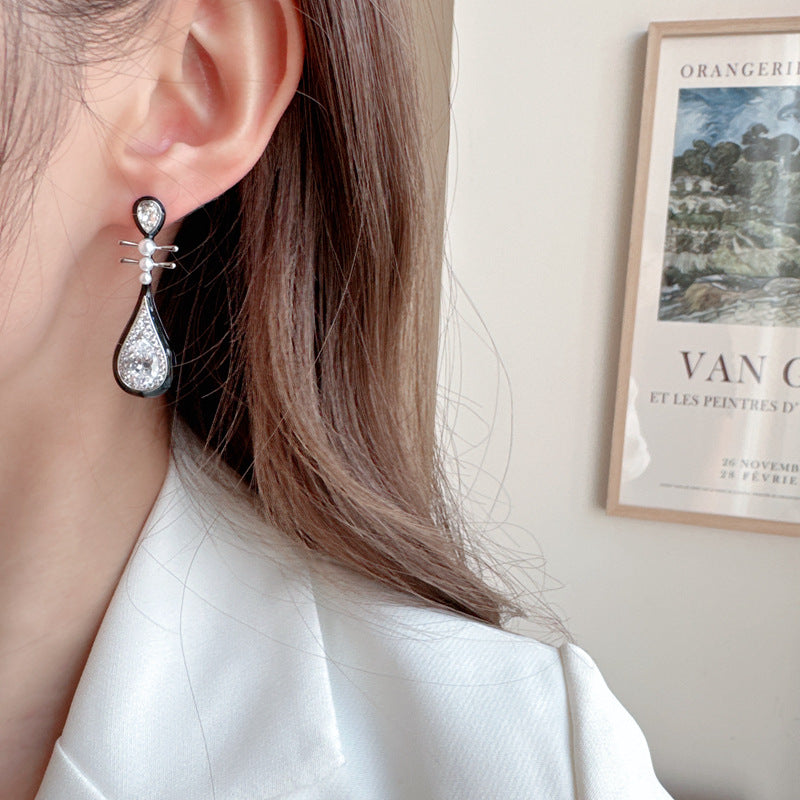 2025 Guochao new Chinese high-end earrings wholesale retro Chinese style Hanfu cheongsam with design pipa earrings