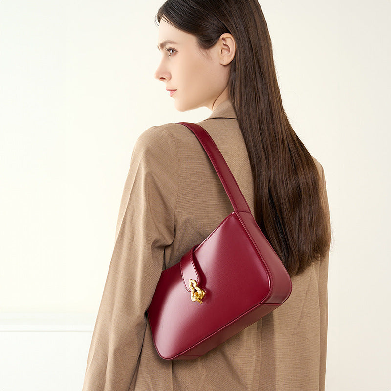 2025 New leather women's bag niche bridal bag young red high-end textured underarm bag women's daily shoulder bag