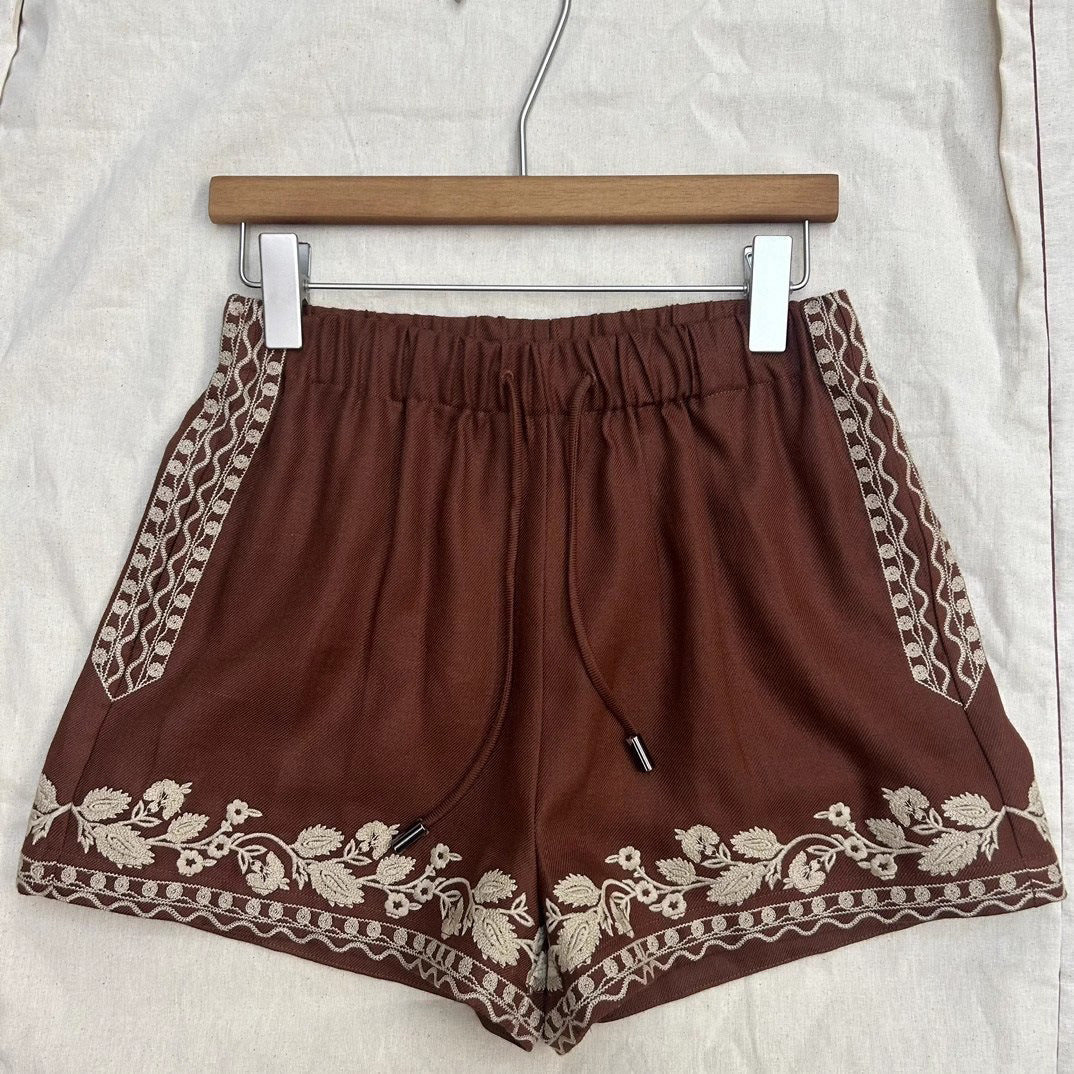 2025 popular summer new exquisite embroidered imitation linen vest elastic waist shorts set summer breath versatile casual