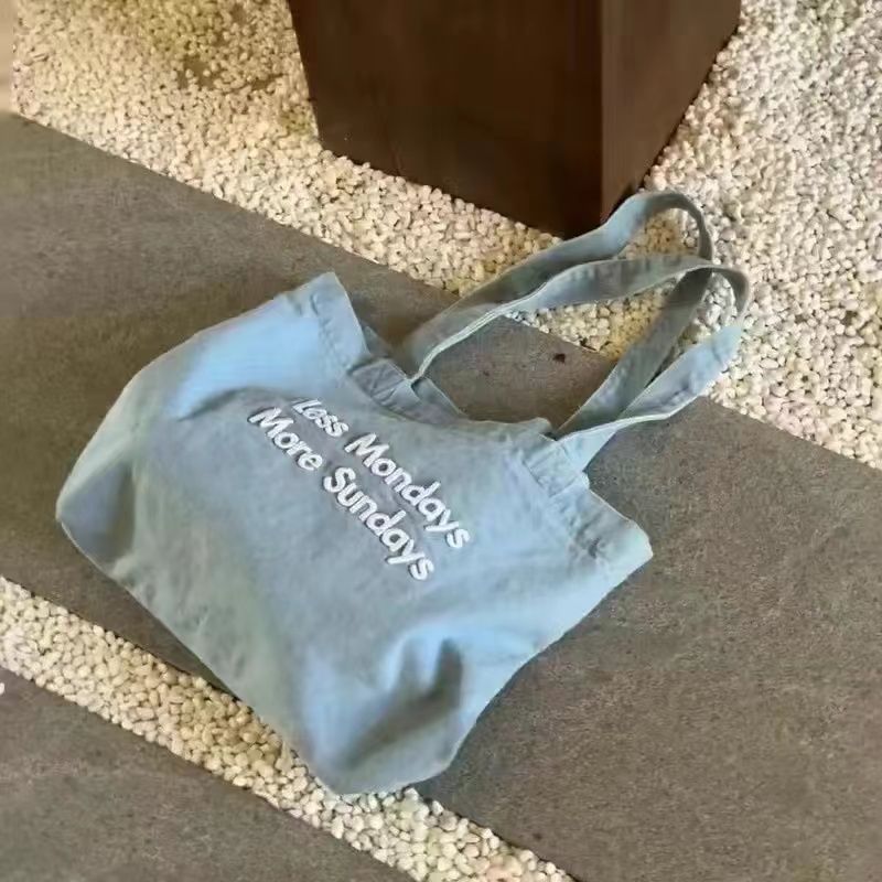 Retro NEWn Style New Canvas Bag Style Large Capacity Student Commuting Artistic One-Shoulder Class Denim Shoulder Tote Bag Female