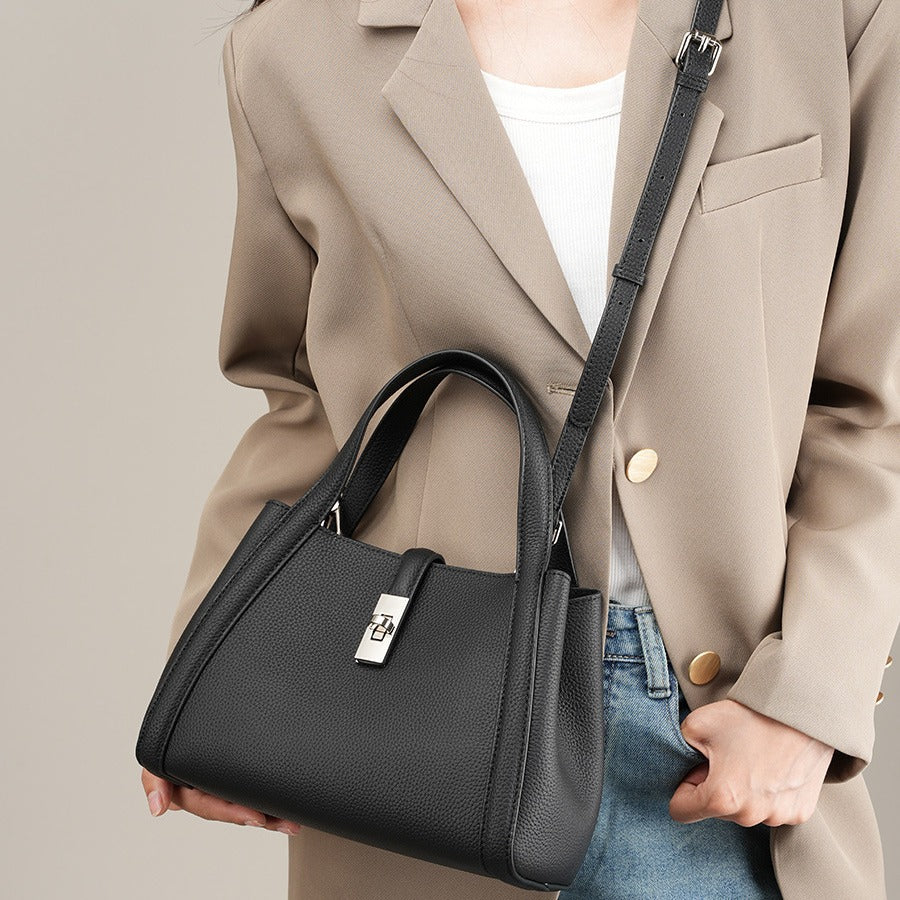2025 First layer cowhide large-capacity tote bag 2023 new handbag vegetable basket bag shoulder portable messenger bag
