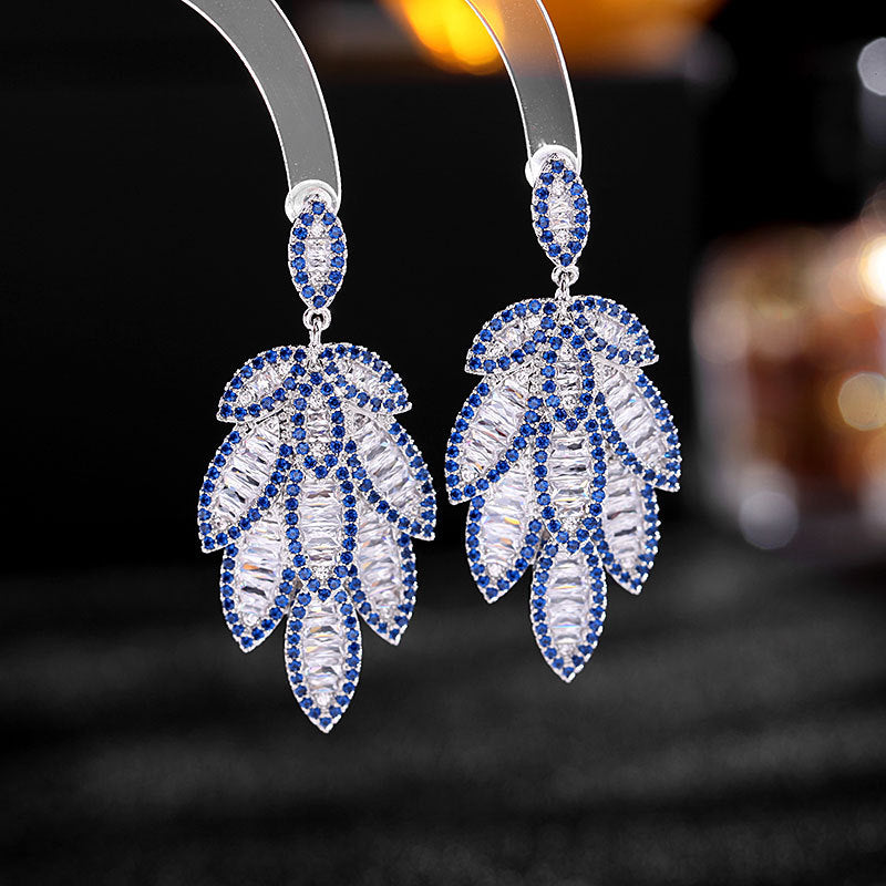 2025 Celebrity temperament light luxury super flash zircon inlaid earrings women's high sense multi-layer leaves exaggerated atmosphere heavy industry earrings
