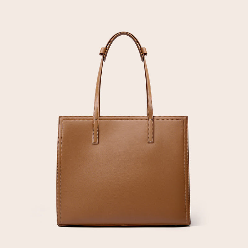 2025 Leather large-capacity tote bag, black cowhide commuter big bag, new briefcase, computer bag