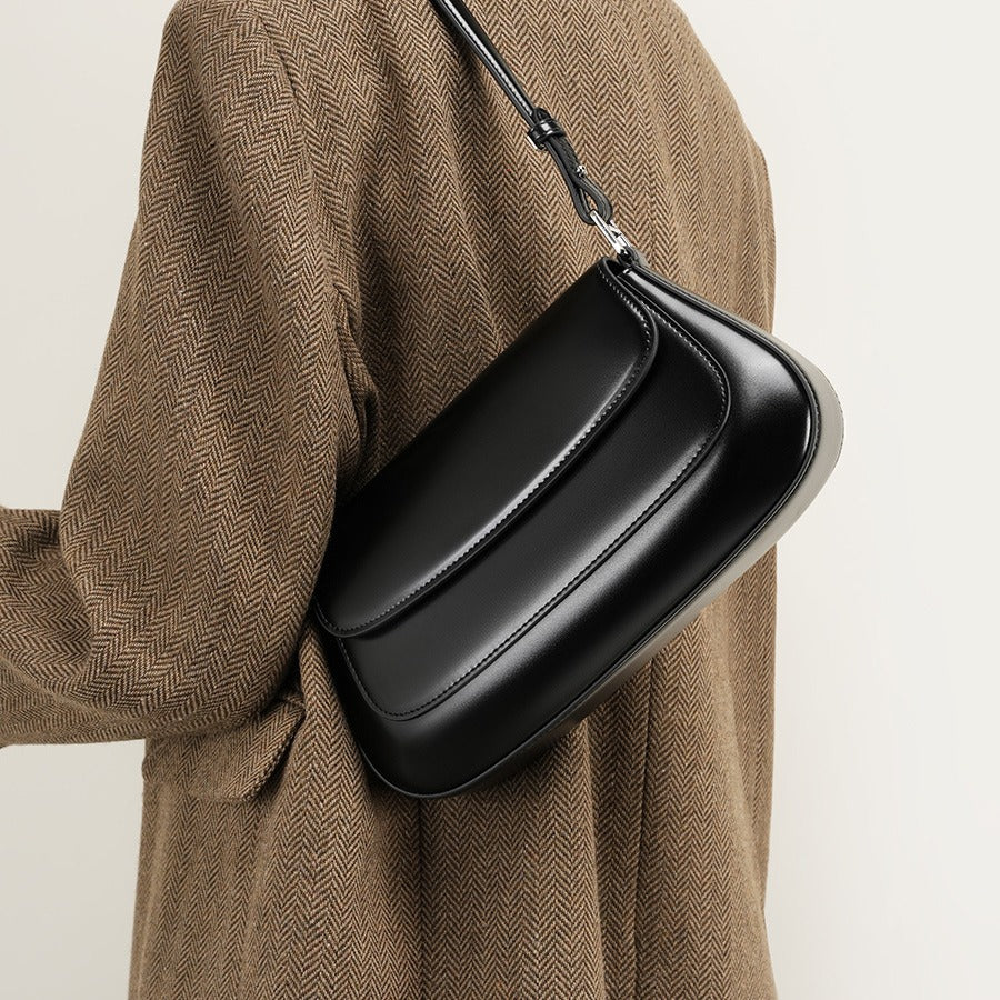 2025 Leather underarm bag popular new versatile high-end shoulder bag fashion saddle bag messenger bag