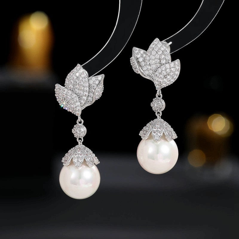 2025 S925 silver needle retro elegant temperament new earrings wholesale zircon inlaid flower water drop pearl earrings