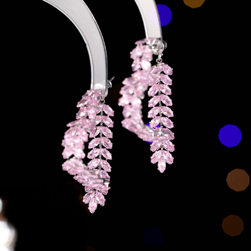 2025 Light luxury front and rear wear high-end super flash zircon earrings, simple and versatile super flash zircon wheat ear heart-shaped earrings for women