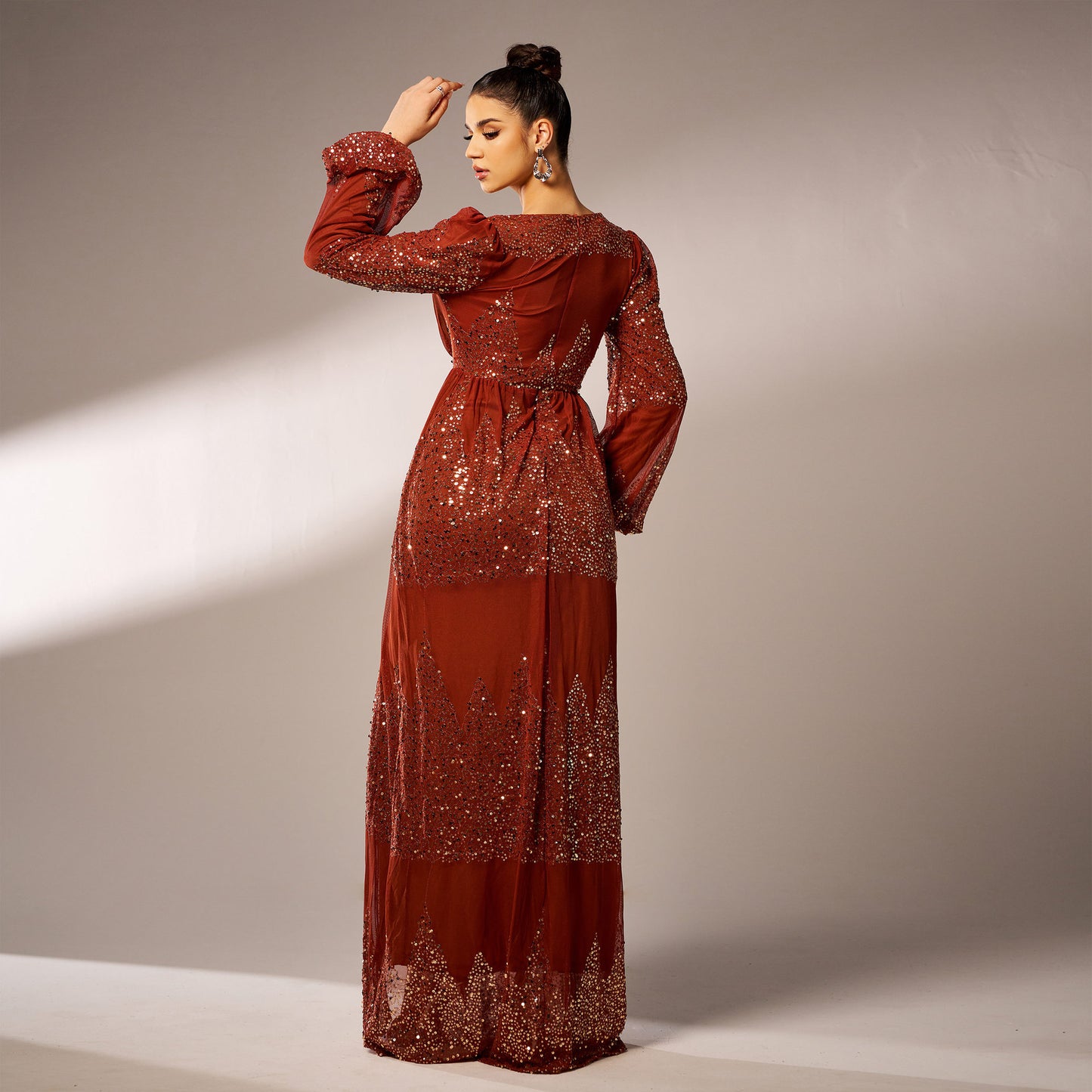 2025 high-end long-sleeved temperament V-neck sexy long sequined banquet evening dress bridesmaid dress women