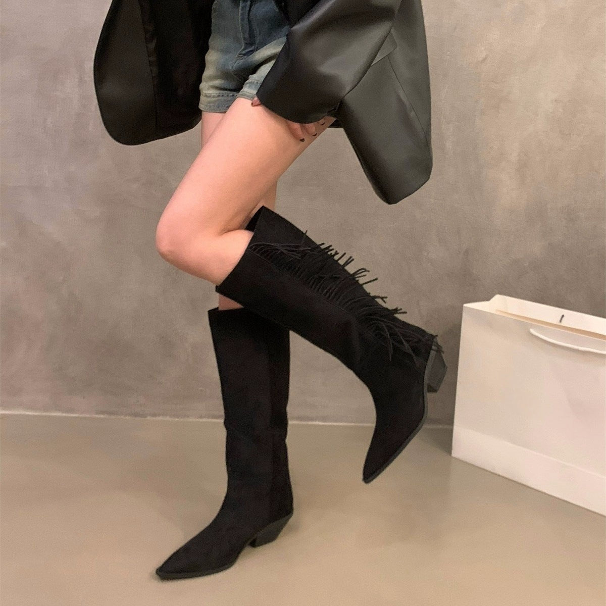 2025 Niche pointed high-heeled thin boots women's shoes popular spring and autumn winter retro suede fringed long tube knight boots