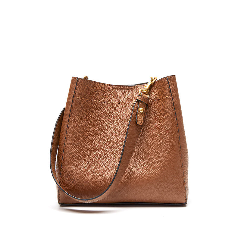 2025 Autumn and winter women's bags 2021 new fashionable retro leather large-capacity bucket bags versatile shoulder messenger bags