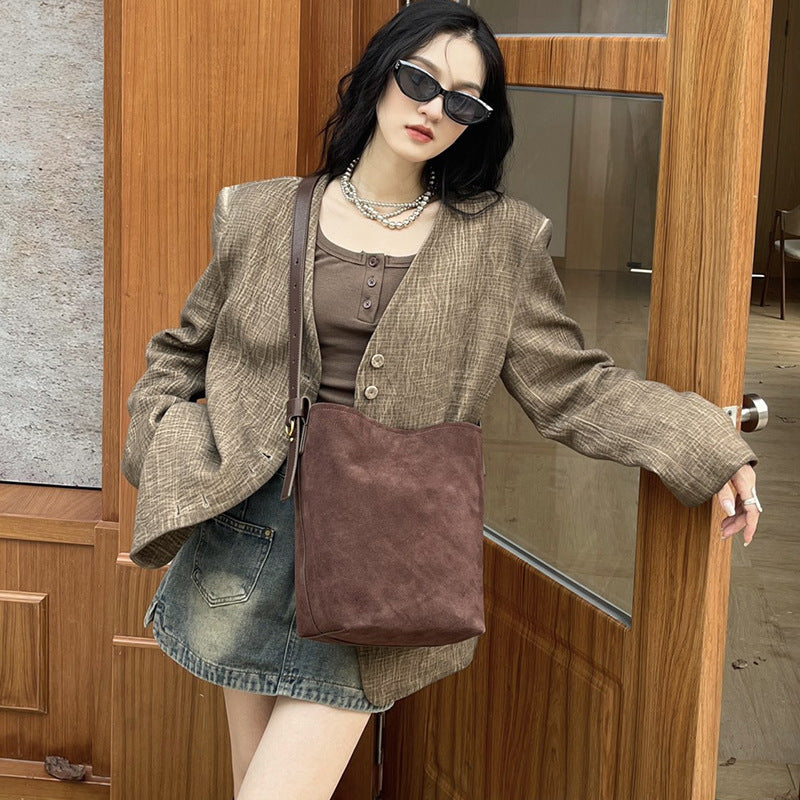 BENPAOLV 2025Frosted cowhide bucket bag women's commuting large capacity simple fashion single shoulder armpit large bag leather women's bag tide wholesale