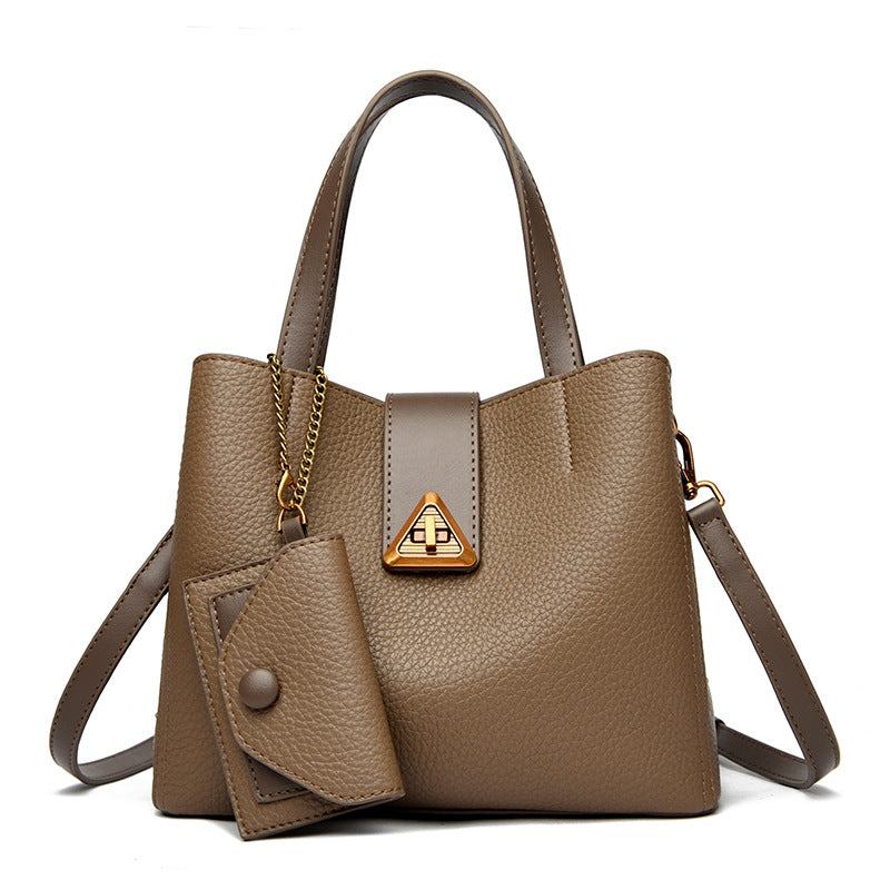 2025 Women's handbag new fashion soft leather women's bag high sense versatile handbag large capacity commuter shoulder bag