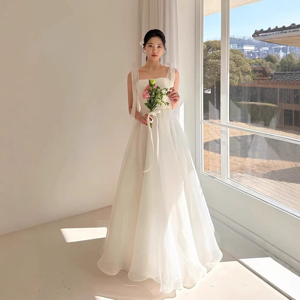 2025 Suspender light wedding dress dream organza going out yarn simple travel shooting white gauze skirt outdoor wedding main yarn collar dress