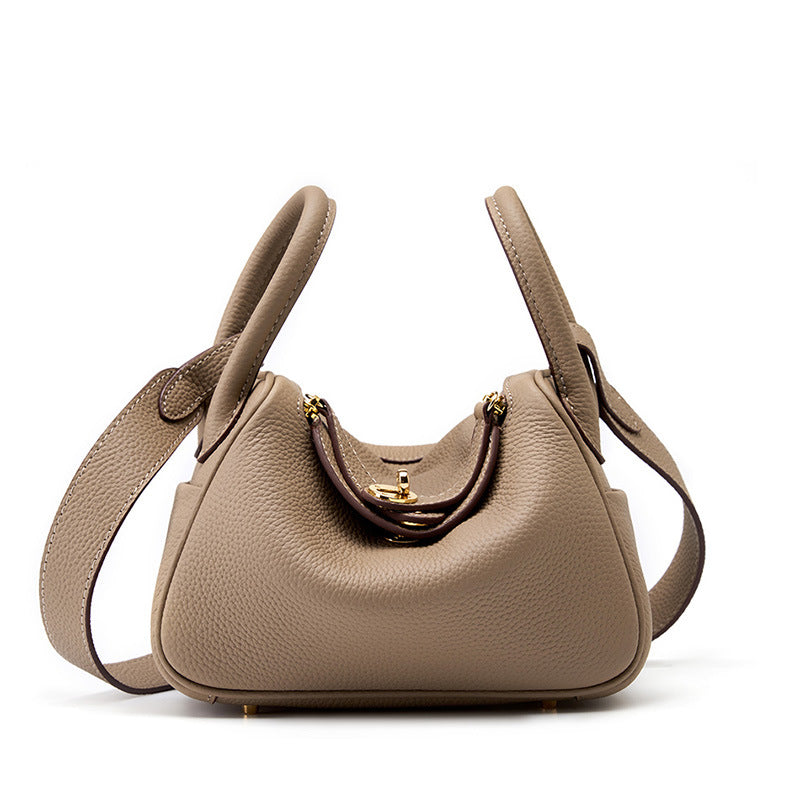 2025 Leather women's bag shoulder messenger bag pillow bag 2023 new lindy medium versatile women's bag doctor bag