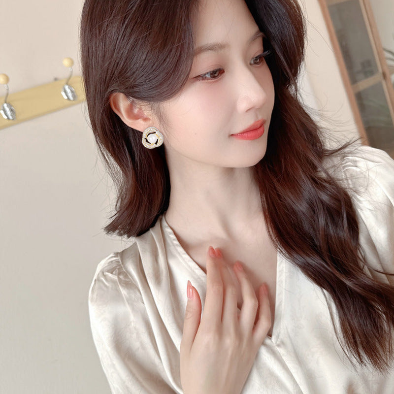 2025 micro-inlaid zircon ring pearl exquisite stud earrings s925 silver needle small fragrant style daily versatile high-end earrings