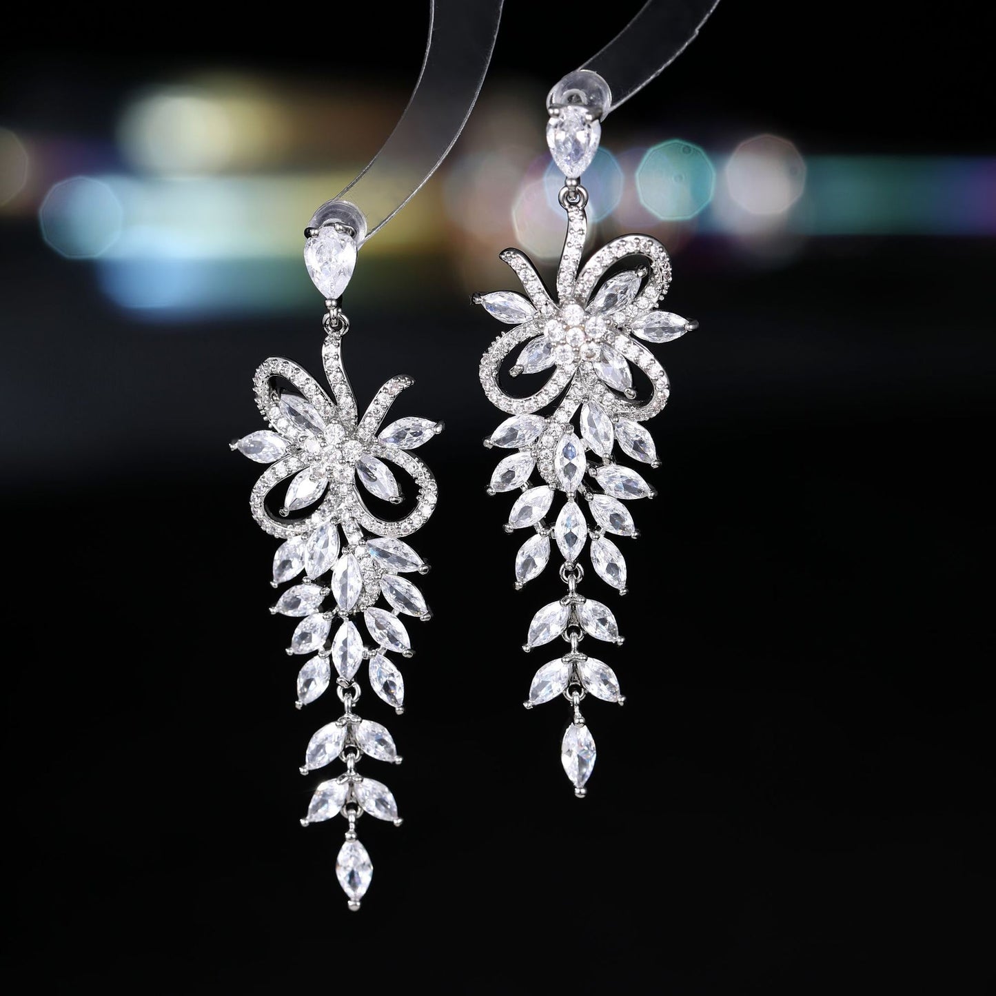 2025 2025 high-end earrings long luxury zircon fashion exaggerated celebrity banquet bride wedding earrings ear jewelry