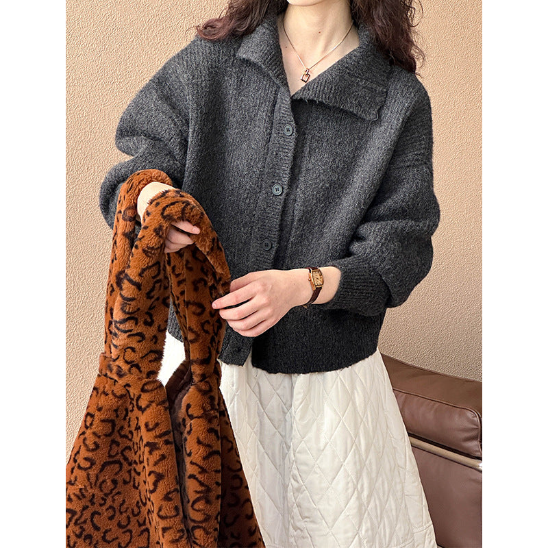 2025 popular autumn and winter new cardigan sweater jacket women's Korean version of high-end semi-turtleneck knitted sweater Y942