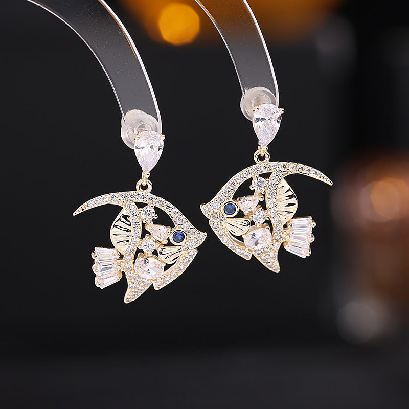 2025 S925 silver needle micro-inlay craft earrings niche design stud earrings sweet temperament cute kiss little goldfish earrings