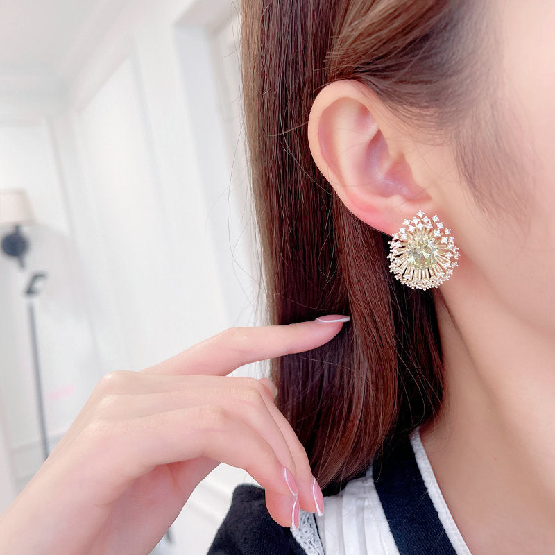 2025 S925 silver needle light luxury high-end earrings wholesale luxury high-end temperament palace style bright bloom fireworks earrings