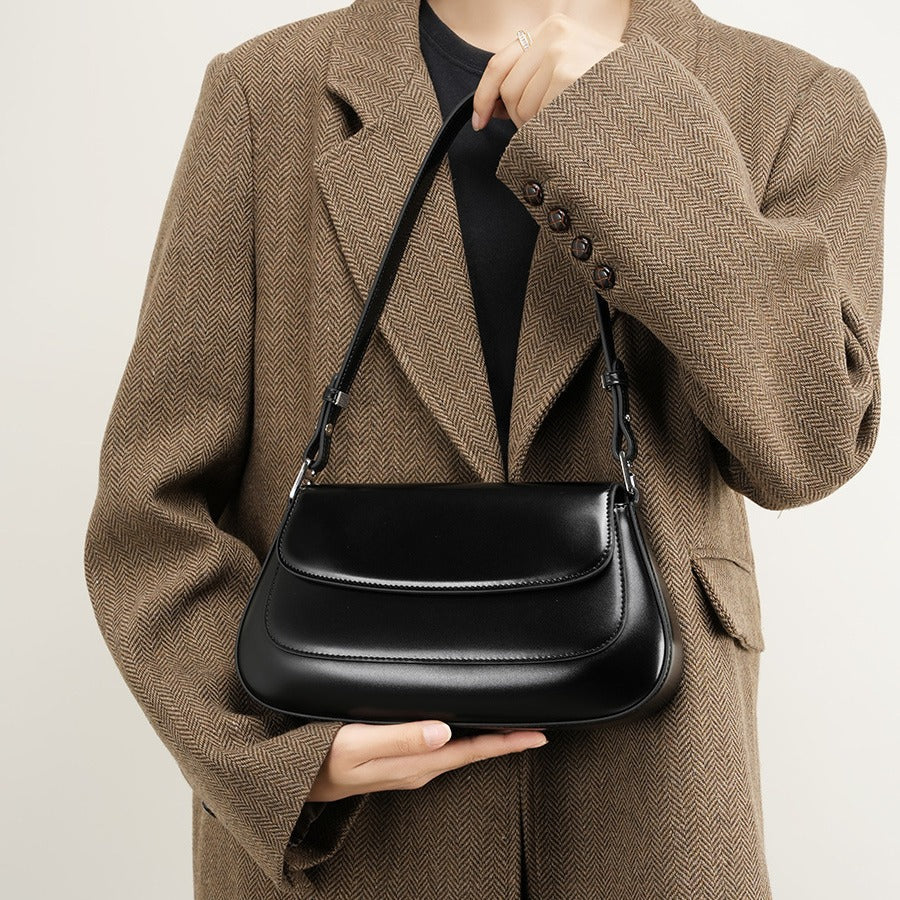 2025 Leather underarm bag popular new versatile high-end shoulder bag fashion saddle bag messenger bag