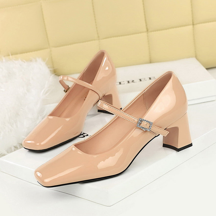 2025 6292 style elegant women's shoes rhinestone word with square head heels patent leather glossy light mouth thick heel medium heel single shoes