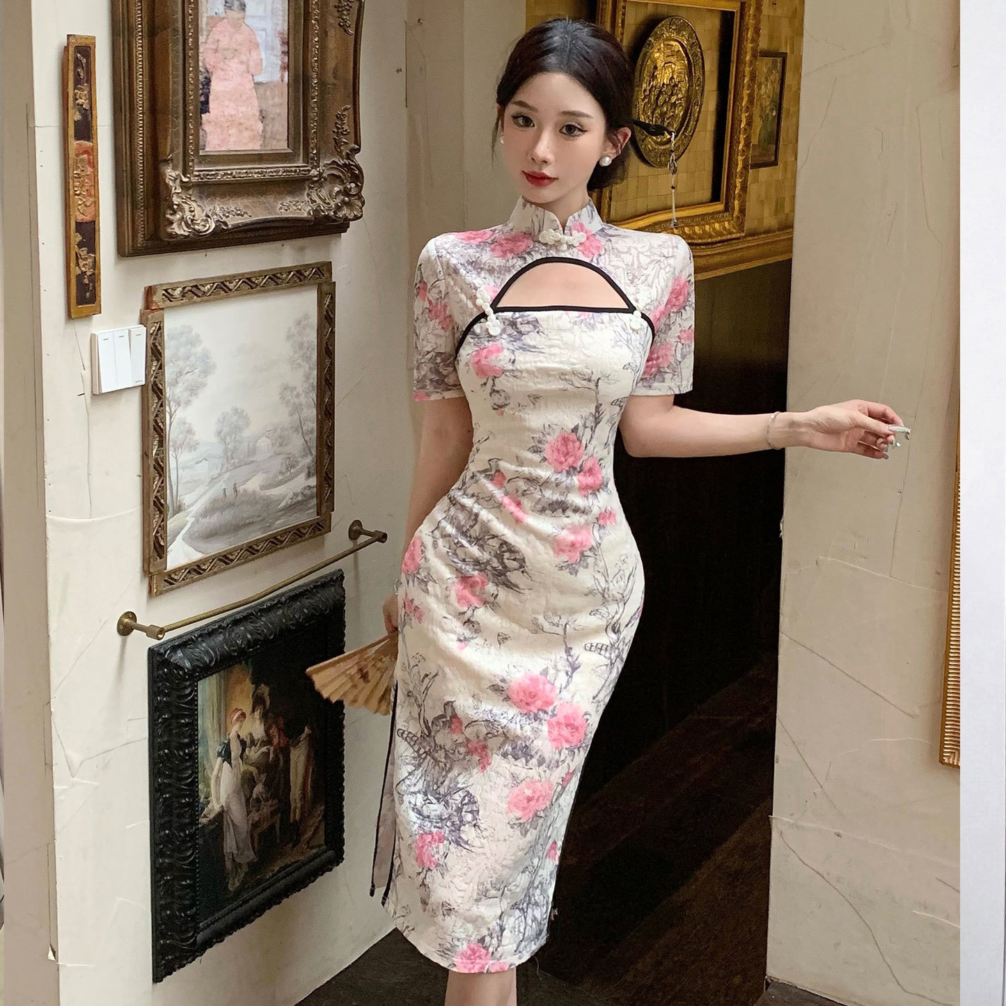 Hollow print socialite women's clothing 2025 new Chinese-style young modified cheongsam sexy split temperament dress