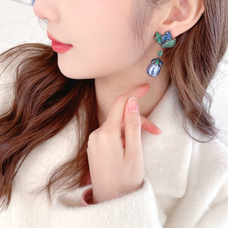 2025 S925 silver needle retro elegant temperament new earrings wholesale zircon inlaid flower water drop pearl earrings