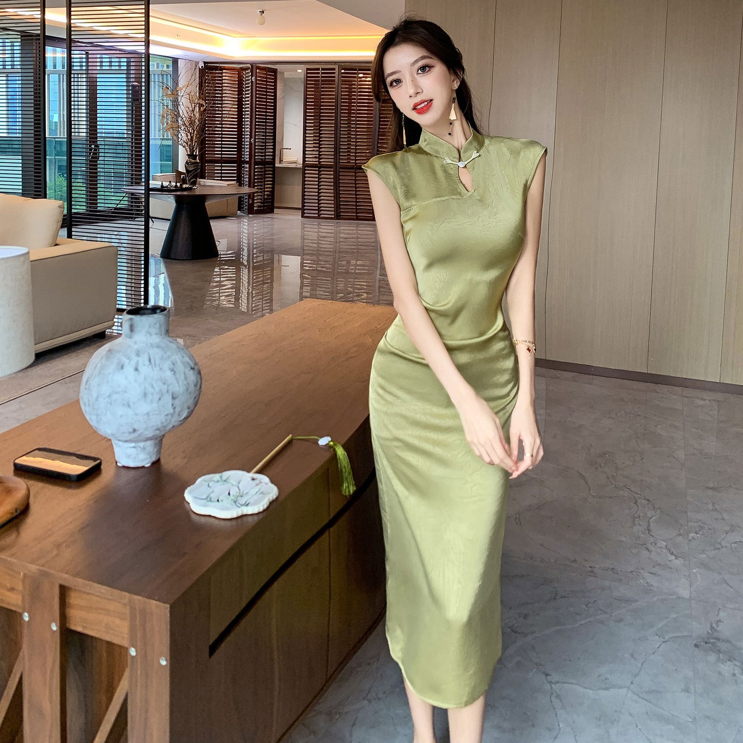 Cobalt green acetic acid satin women's clothing 2025 spring and summer new thin national style cheongsam waist hollow dress long dress banquet