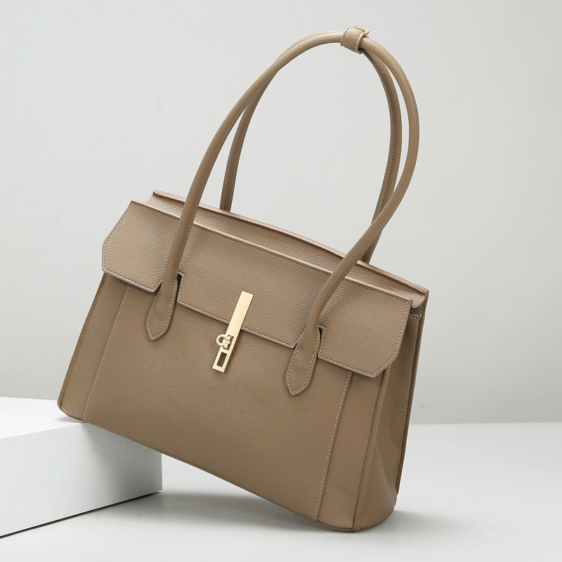 2025 Tote bag large capacity simple bag women's autumn and winter fashion underarm shoulder bag high sense daily leisure commuter bag