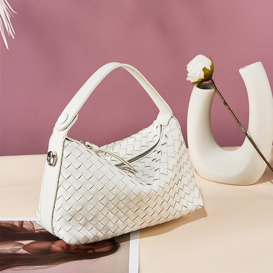 2025 Leather woven women's bag popular spring and summer new fashion sheepskin messenger bag niche design woven dumpling bag portable