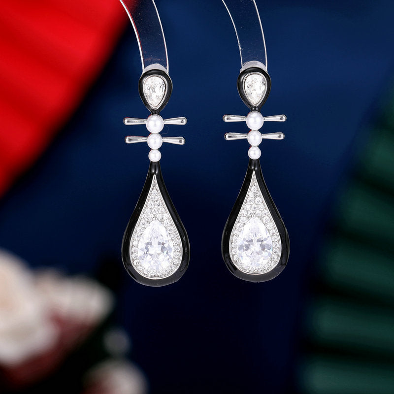 2025 Guochao new Chinese high-end earrings wholesale retro Chinese style Hanfu cheongsam with design pipa earrings