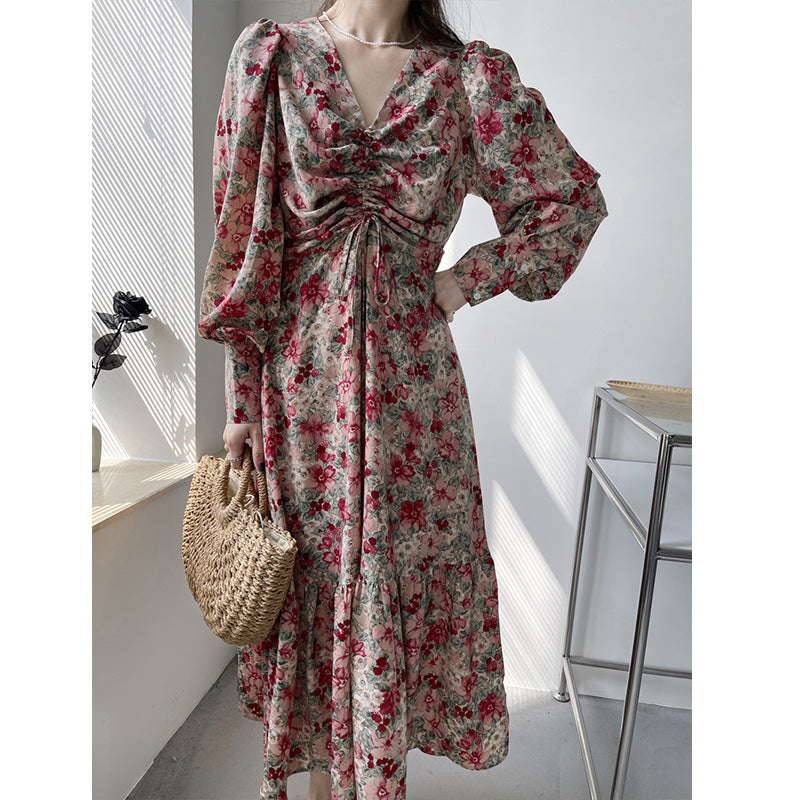 2025 2025 spring Korean port style retro strap dress temperament V-neck medium and long floral chiffon skirt women 8001