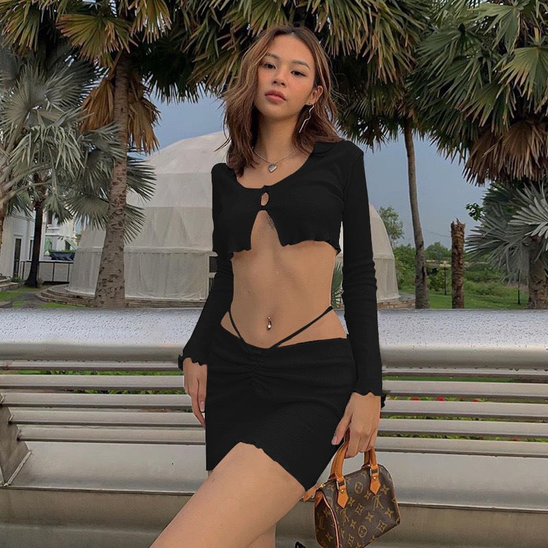 BENPAOLV 2025 spring and summer new New women's clothing long-sleeved cross-strap off-the-button fungus edge T-shirt short skirt set