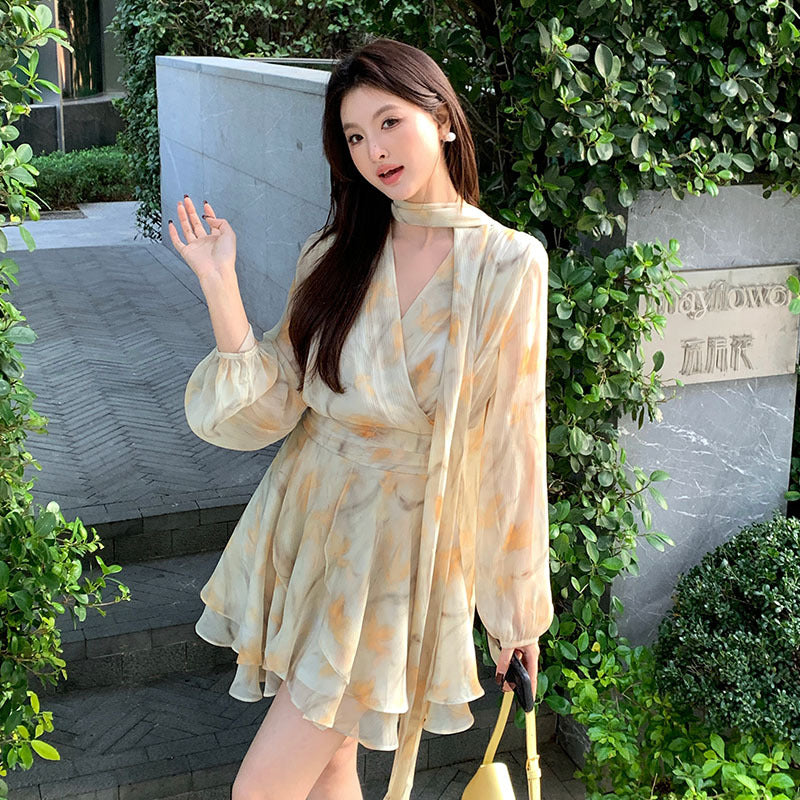 2025 Spring New Printed Retro High Waist Long Sleeve Skinny Dress Short Skirt 88237