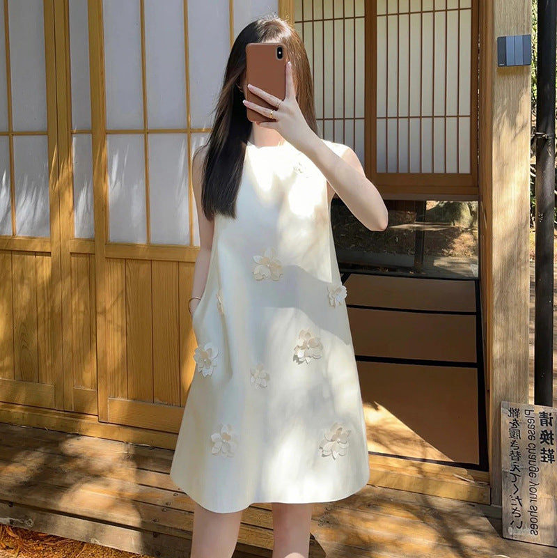 Spring and summer new fairy gas thin loose dress temperament solid color high sense petal sleeveless A word long dress M3050