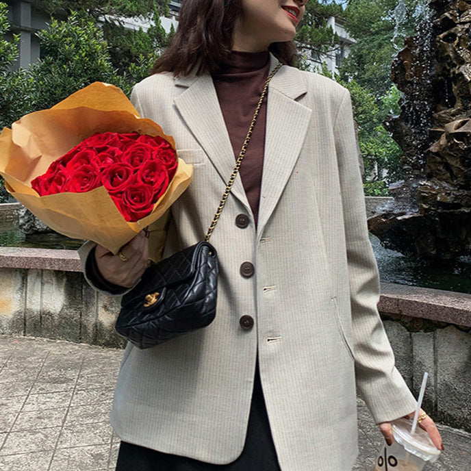 Return~ Spring main push! Excellent fabric molding and good texture arc pocket suit popular blazer