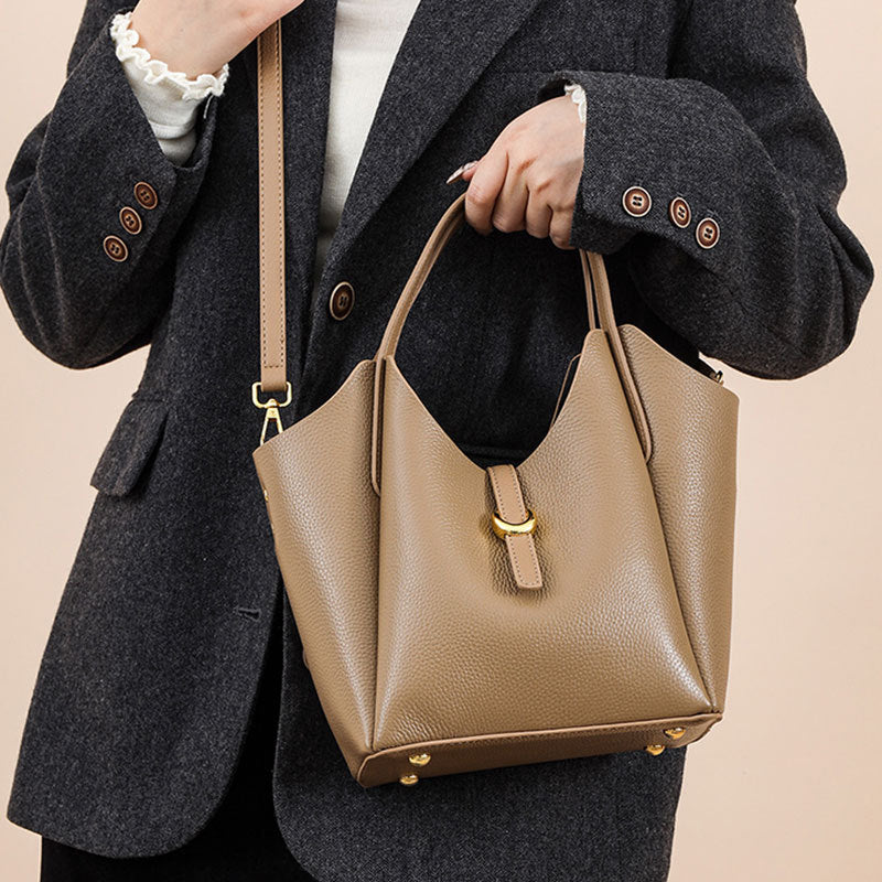 2025 Bucket bag New hot-selling women's bag high-end light luxury women's handbag lychee pattern leather commuter shoulder bag