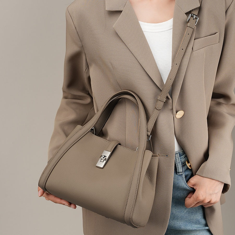 2025 First layer cowhide large-capacity tote bag 2023 new handbag vegetable basket bag shoulder portable messenger bag