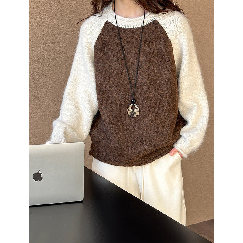 2025 popular autumn and winter new Korean design sense lazy wind round neck shoulder sleeve color matching knitted sweater 2465