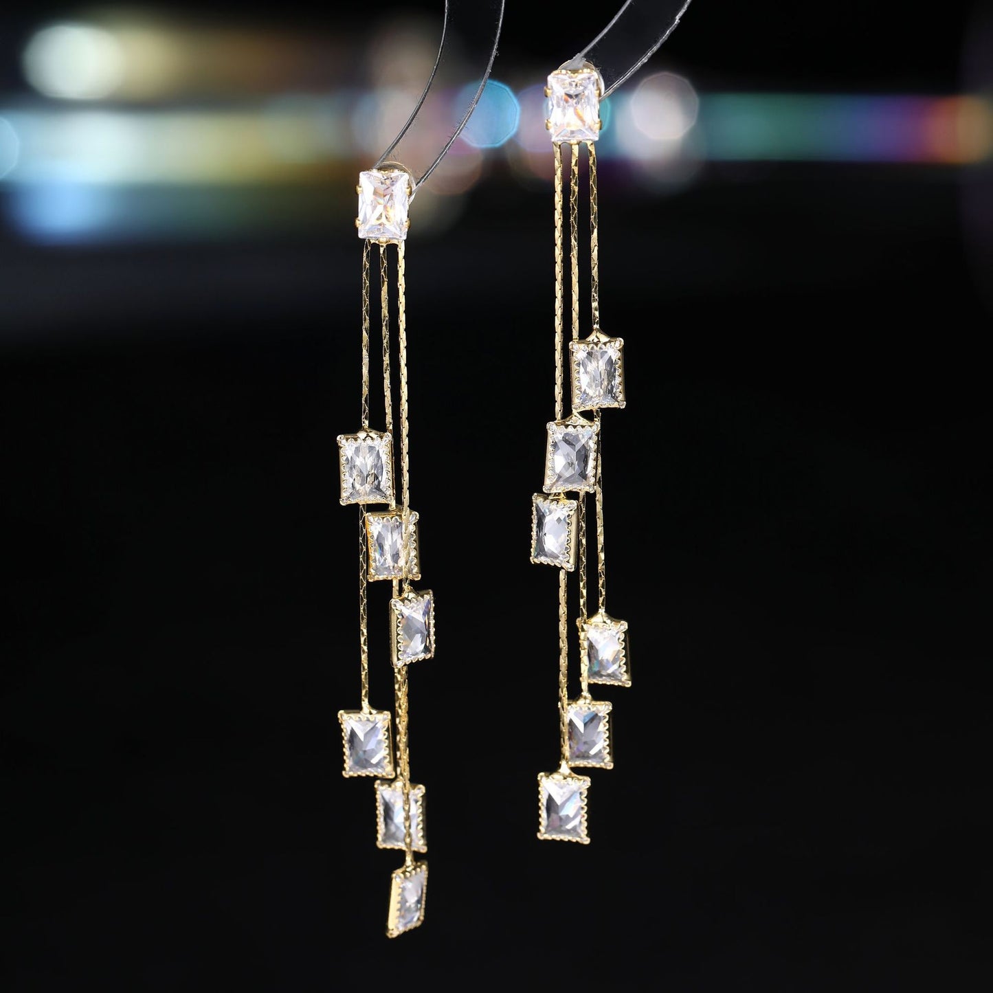 2025 Korean version of temperament fashion earrings women's fringed long geometric zircon earrings earrings s925 silver needle ear jewelry wholesale