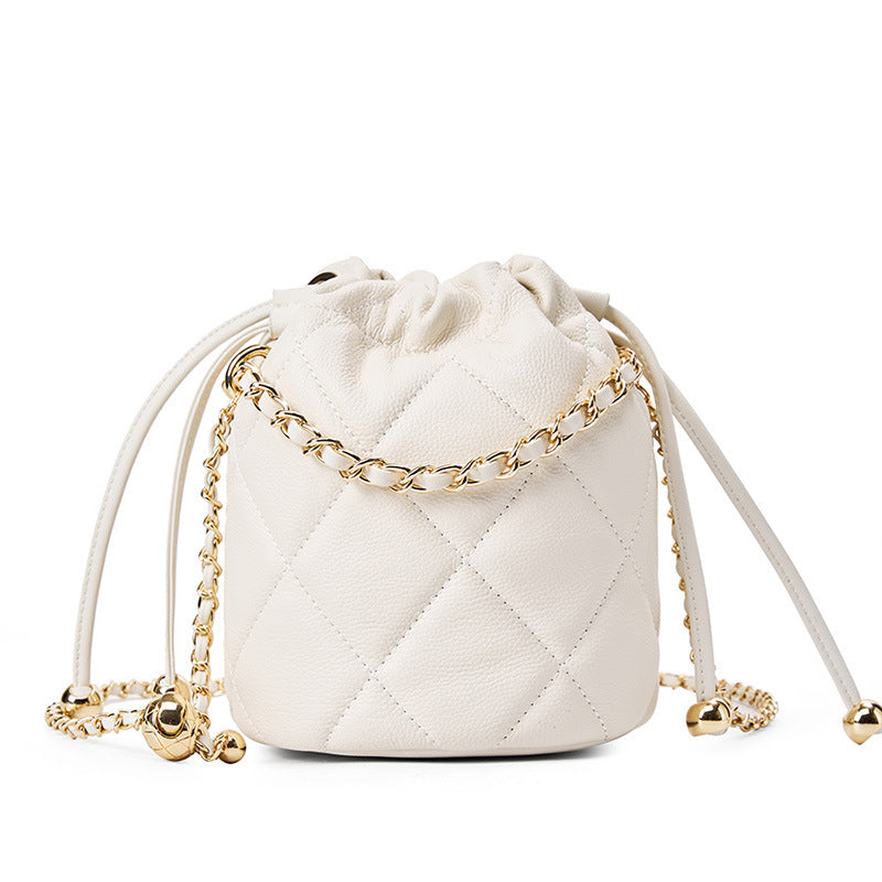 2025 Calf leather first layer portable chain leather small bag popular new high-end bucket bag versatile shoulder messenger bag