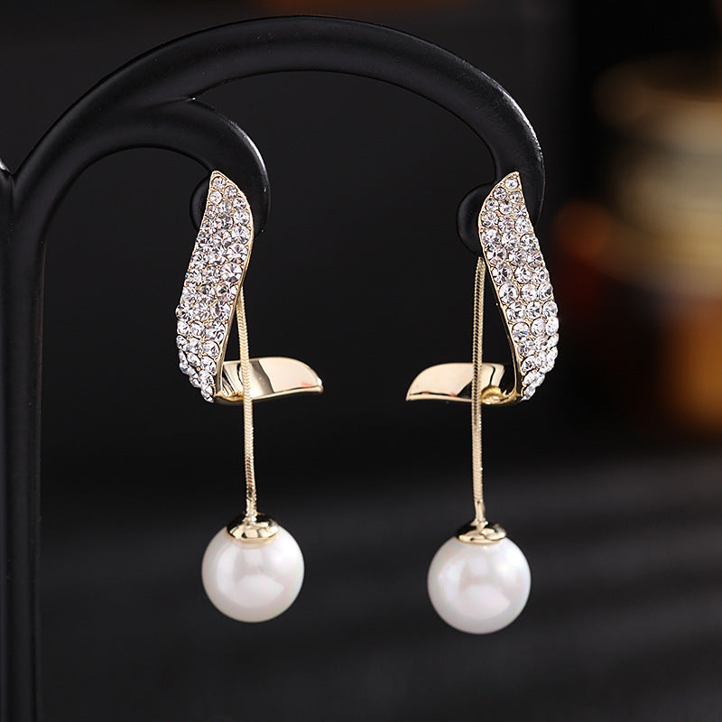 2025 new retro one two wearing gold fashion earrings 925 silver needle geometric red pearl earrings women
