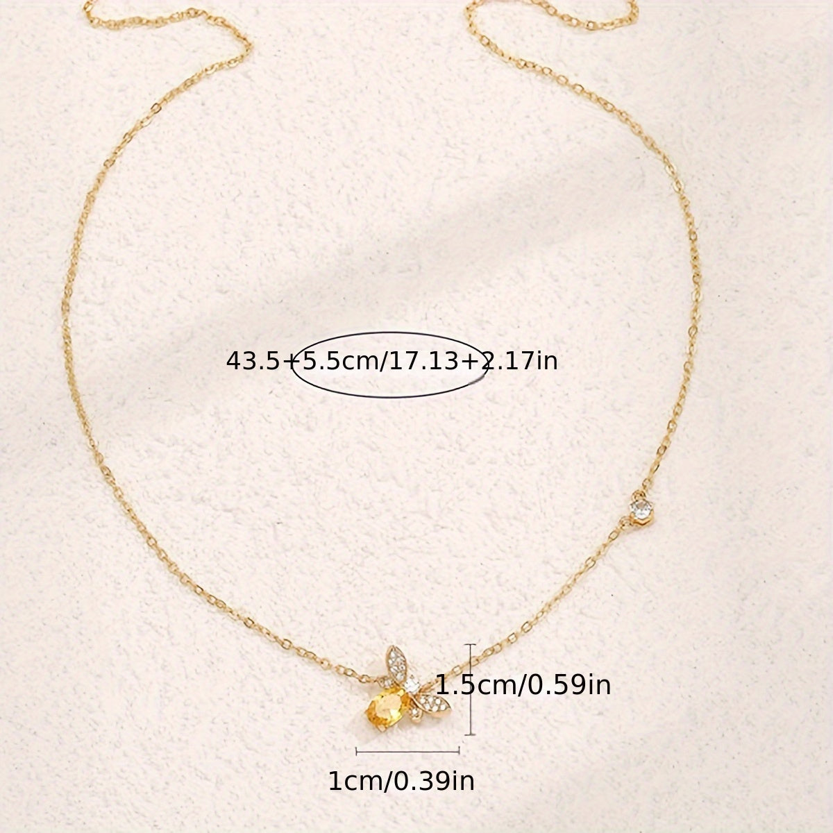 1pc copper inlaid zircon champagne bee pendant with small bee O-shaped chain and lock bone chain for women to wear as a Mother's Day gift