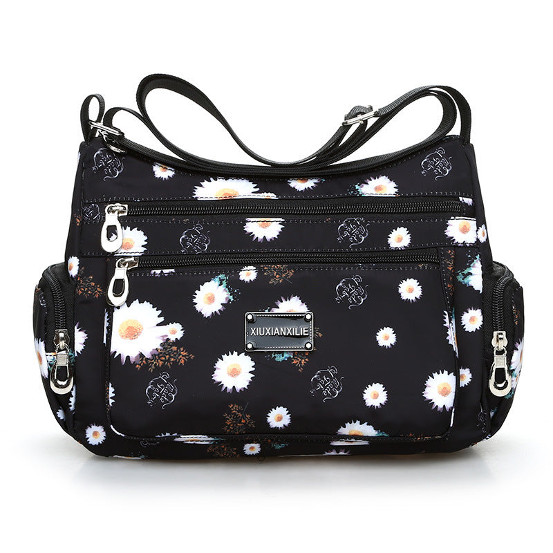 New Fashionable Printed Women's Shoulder Bag HOTan and NEWn Fashion Crossbody Bag Multi-Layer Mummy Bag Washed Nylon Cloth Bag Wholesale