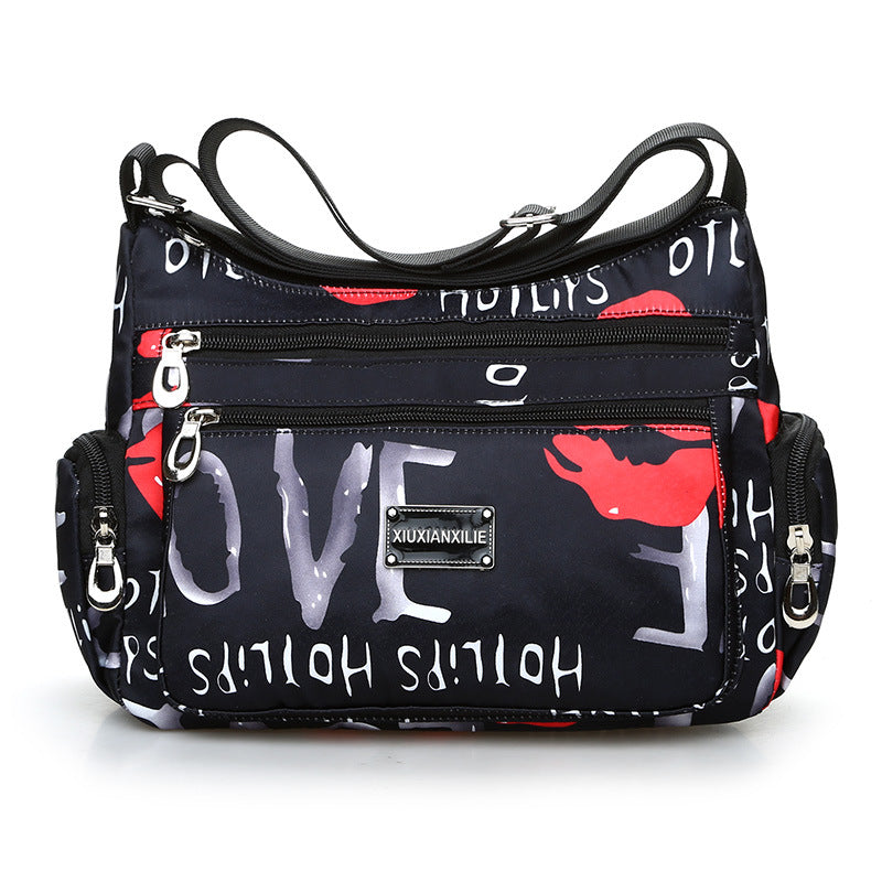 New Fashionable Printed Women's Shoulder Bag HOTan and NEWn Fashion Crossbody Bag Multi-Layer Mummy Bag Washed Nylon Cloth Bag Wholesale