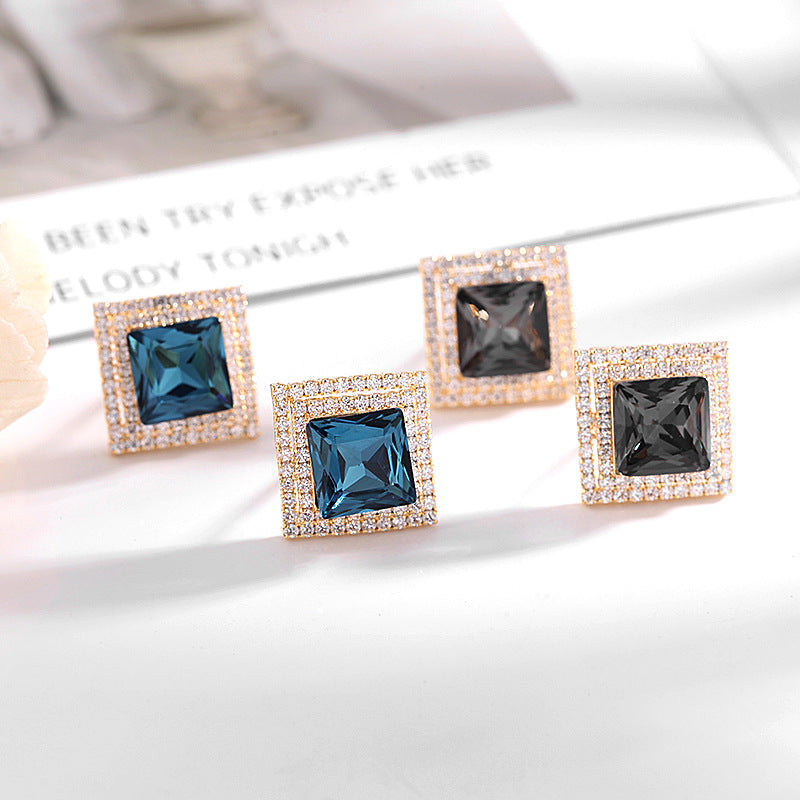2025 New Korean version fashion temperament blue crystal square stud earrings S925 silver needle geometric earrings women's zircon jewelry