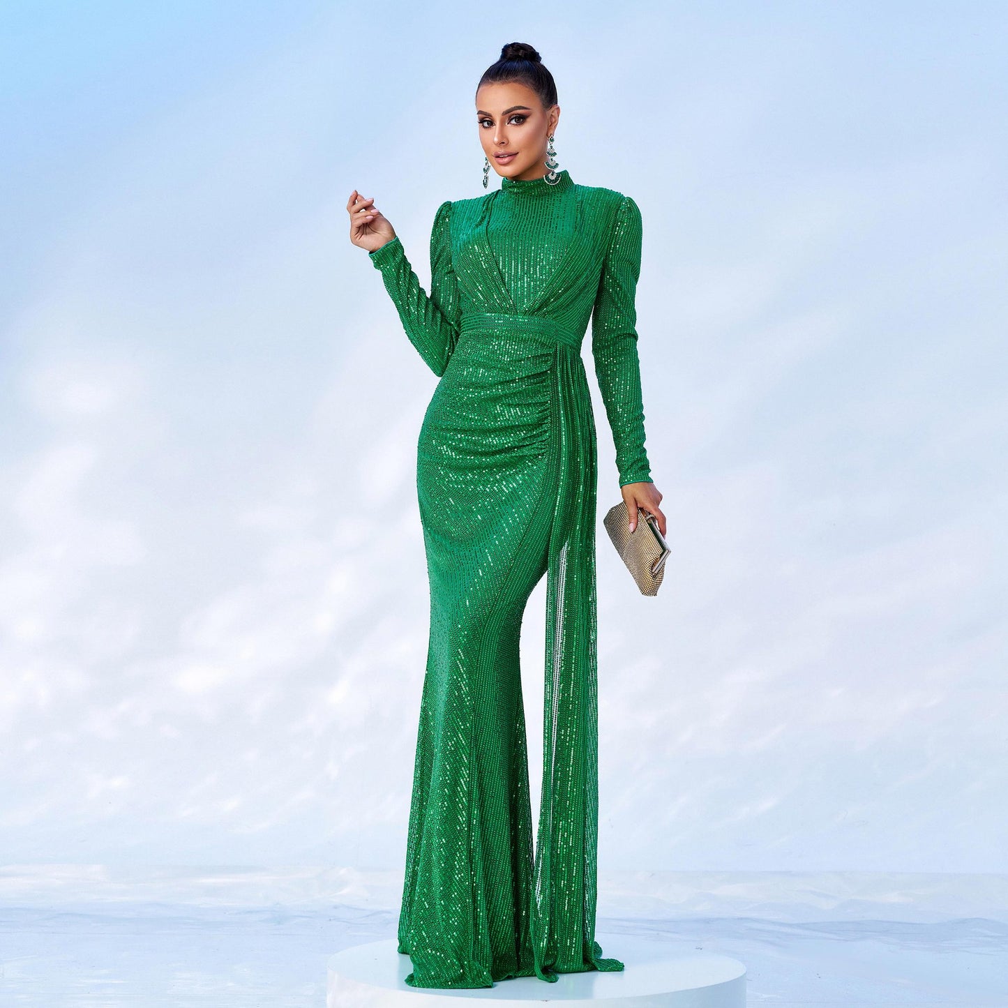 2025 evening dress long-sleeved temperament round neck sexy slim-fitting long sequined banquet bridesmaid dress women