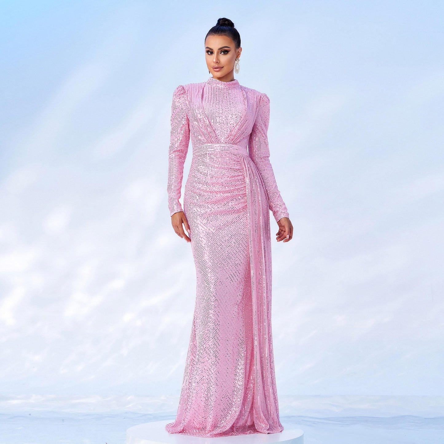 2025 evening dress long-sleeved temperament round neck sexy slim-fitting long sequined banquet bridesmaid dress women